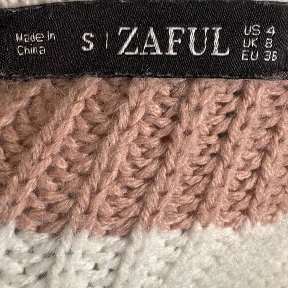 Cream blush pink and mocha color block striped cropped sweater size 4 - Picture 4 of 5